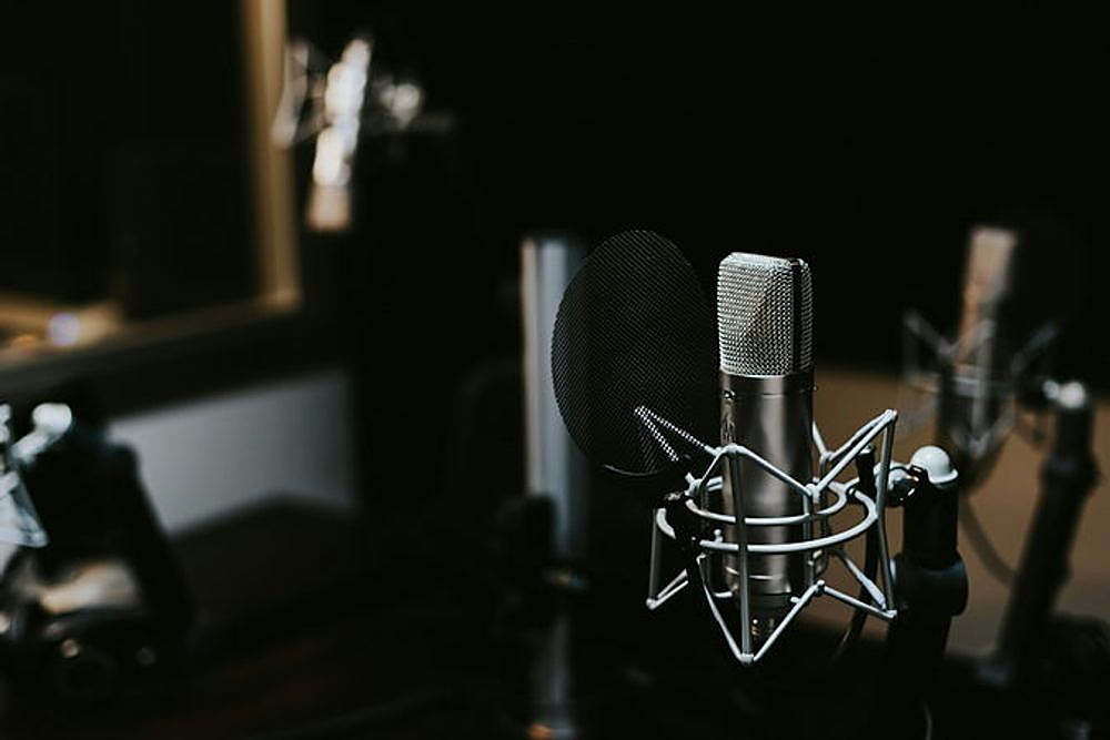 Producție Podcast / Interviu
